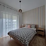 Apartamento Paderewskiego Two Bedrooms Private Garage Fv Self Check-in Rzeszów